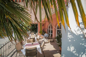 Отель Hotel Palma  Биоград На Мору